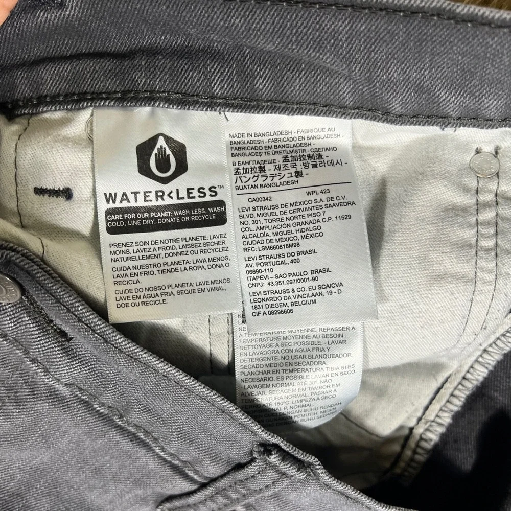 Levis 541 Athletic Taper Gray Jeans Mens 40x28 WaterLess Stretch Denim